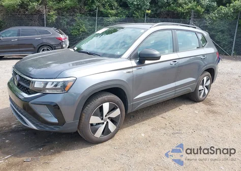 2024 Volkswagen Taos 1.5T S z USA, uszkodzony, nr VIN 3VV8X7B26RM058437